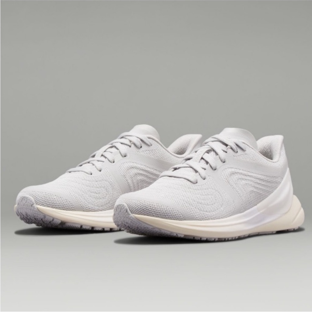 Lululemon Blissfeel Run 2 Sneaker